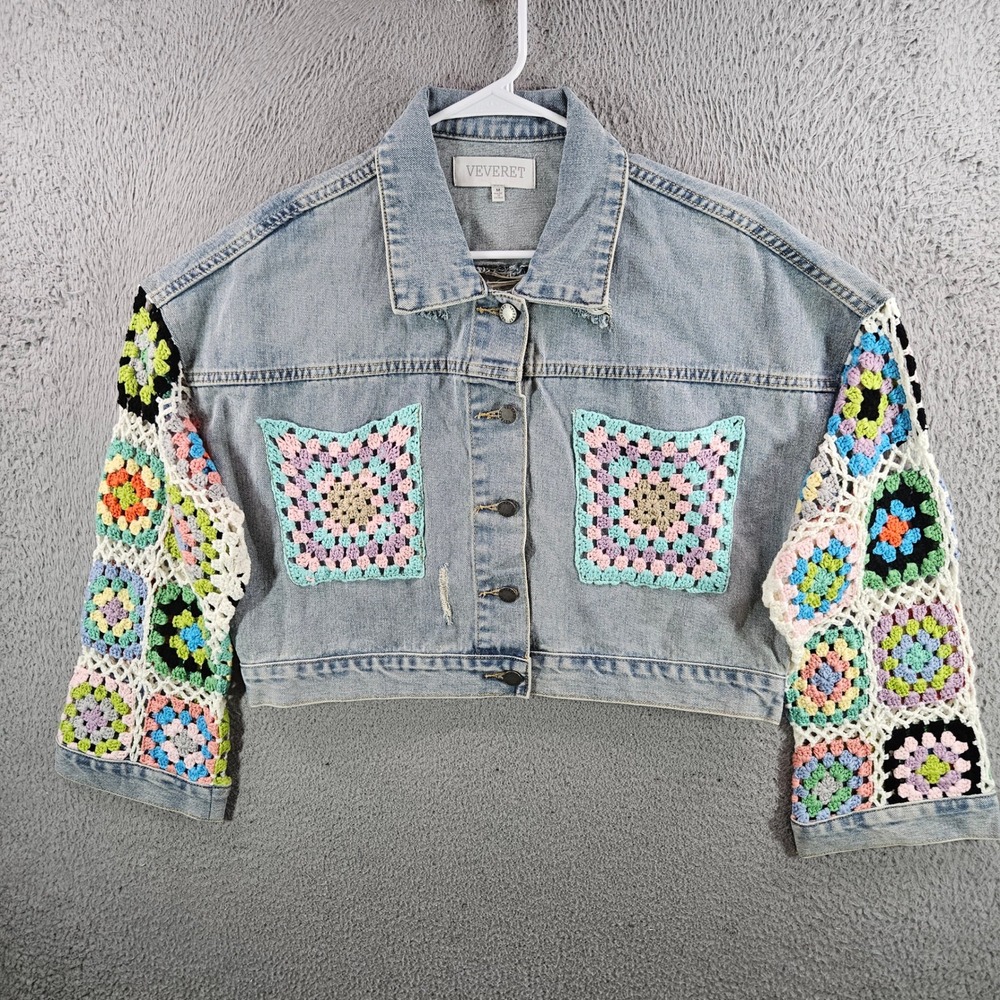 Veveret Womens Crochet Sleeve Distressed Denim Jacket Light Wash Boho Blue M
